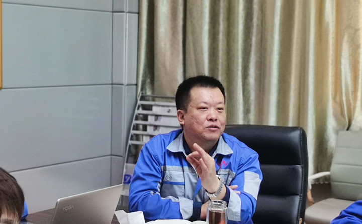 金格瑞總經(jīng)理孫寧波做了2020年1-9月份的銷售數(shù)據(jù)及銷售情況的報告