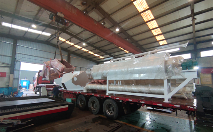 飼料顆粒機生產(chǎn)線裝車