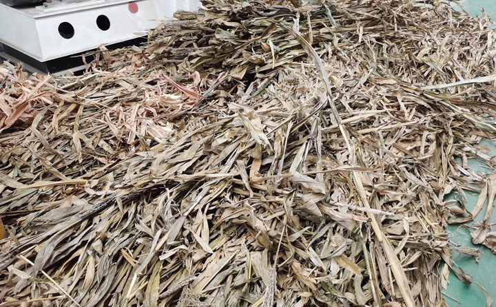 秸稈顆粒機(jī)原料 秸稈顆粒機(jī)原料