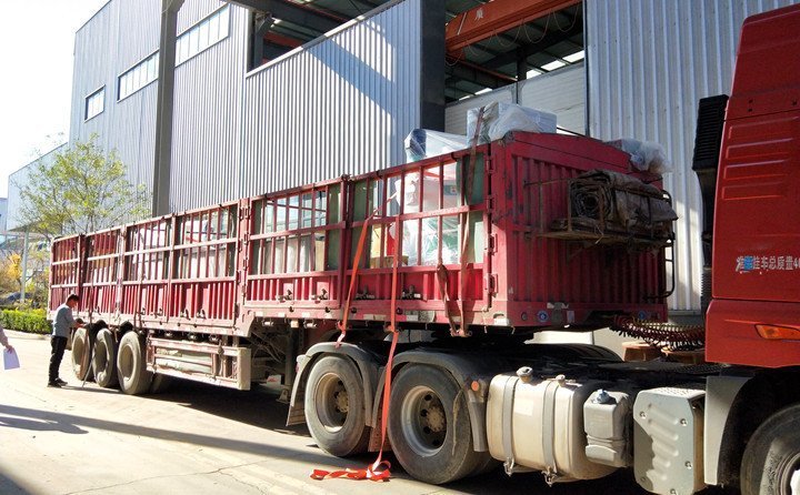 2臺132kw花生殼顆粒機發(fā)往山東菏澤，總的年產(chǎn)量可達5000-6000噸