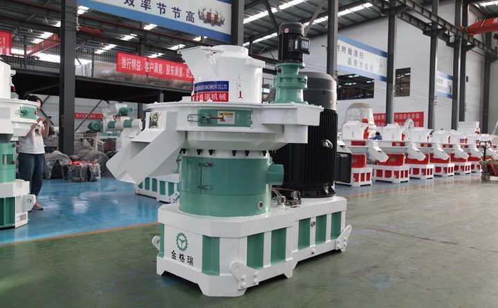 立式環(huán)模秸稈顆粒機(jī)械設(shè)備